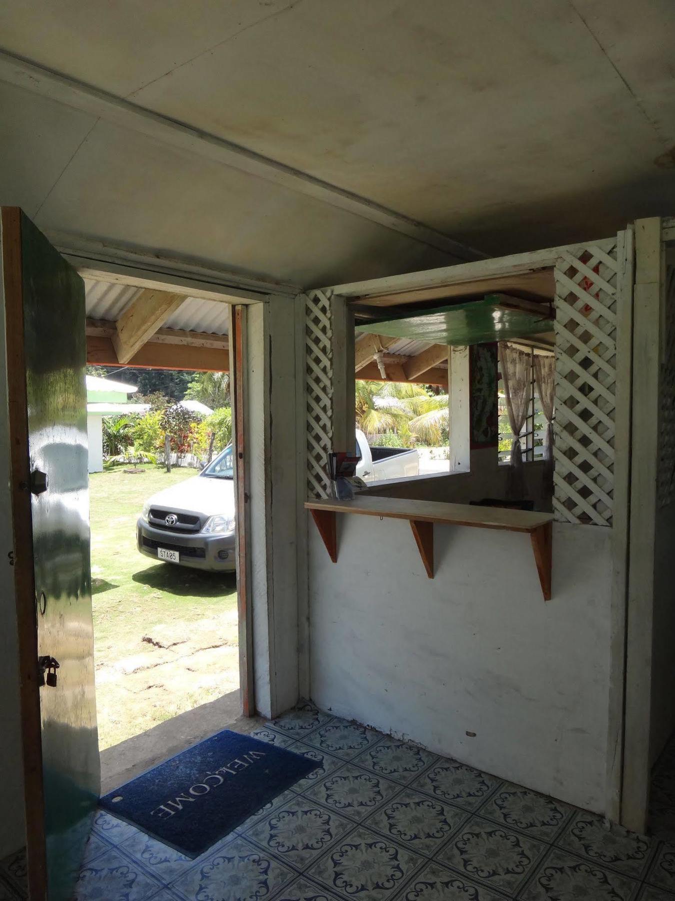 Tailua Beach Fales Manase Exterior foto